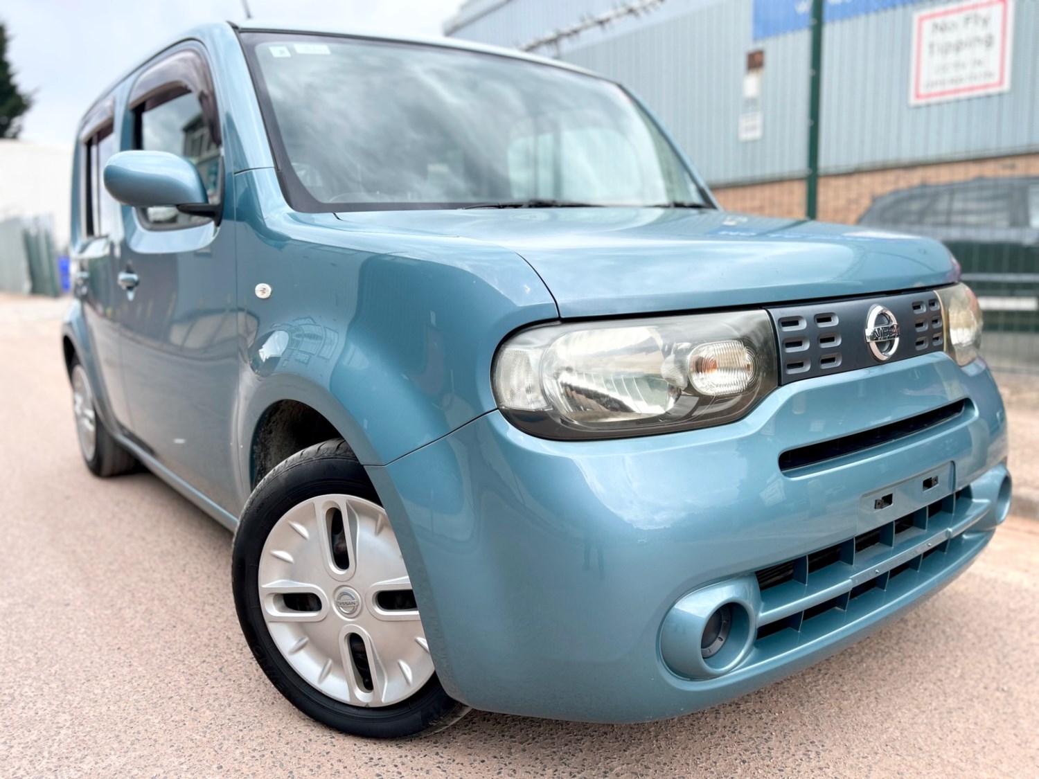 Nissan Cube Listing Image