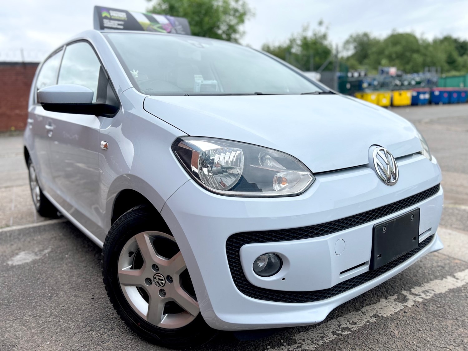 Volkswagen up! Listing Image