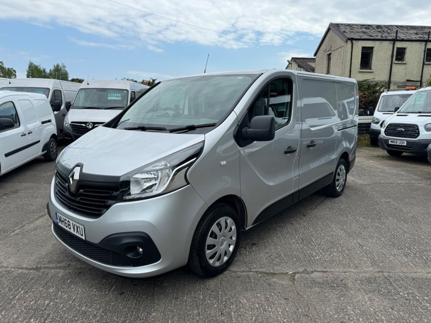 Renault Trafic Listing Image