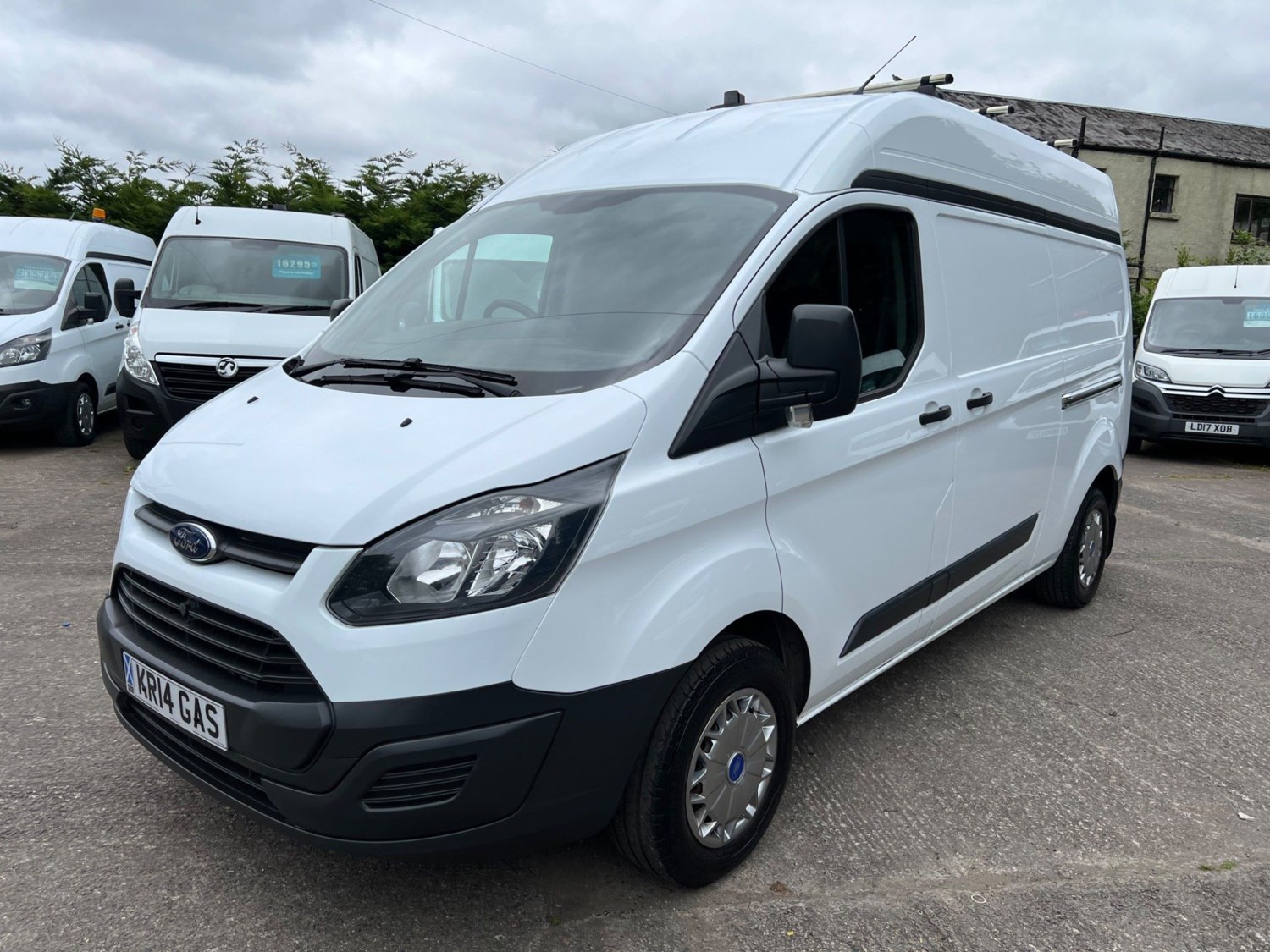 Ford Transit Custom Listing Image