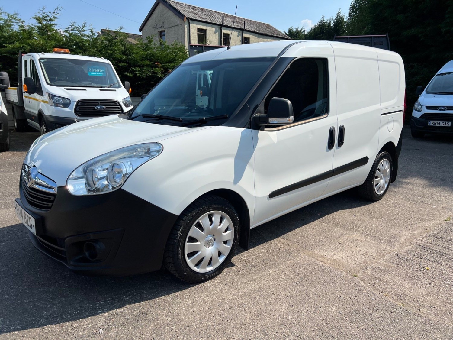 Vauxhall Combo Listing Image