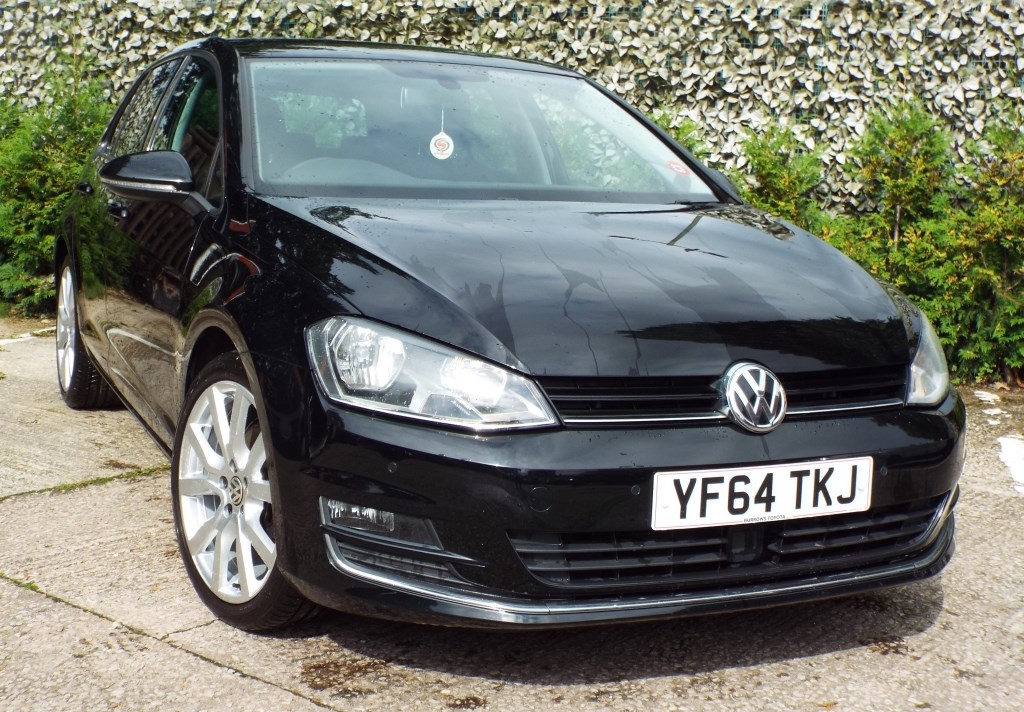 Volkswagen Golf Listing Image