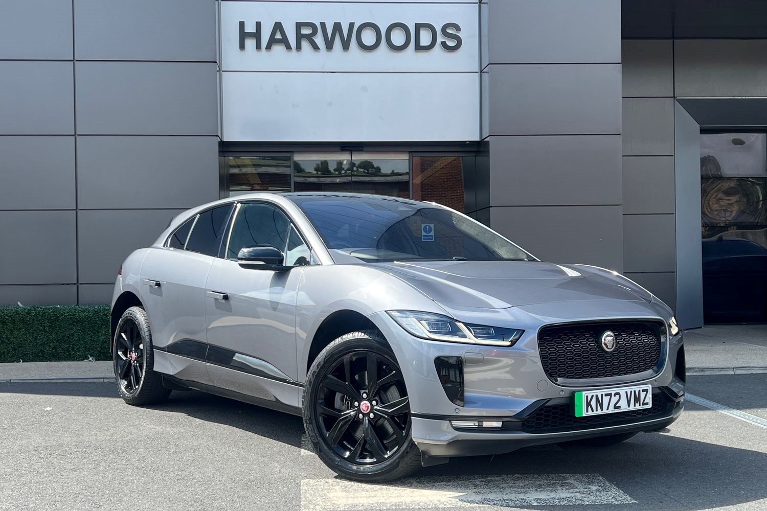 Jaguar I-PACE Listing Image