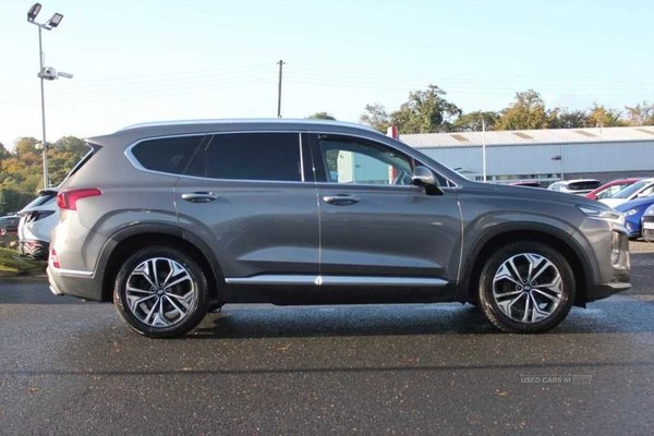 Hyundai Santa Fe Listing Image