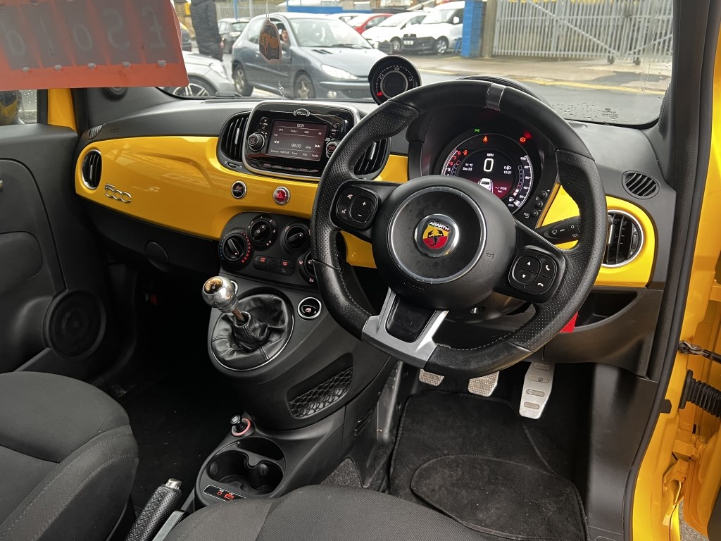 Abarth 595 Listing Image