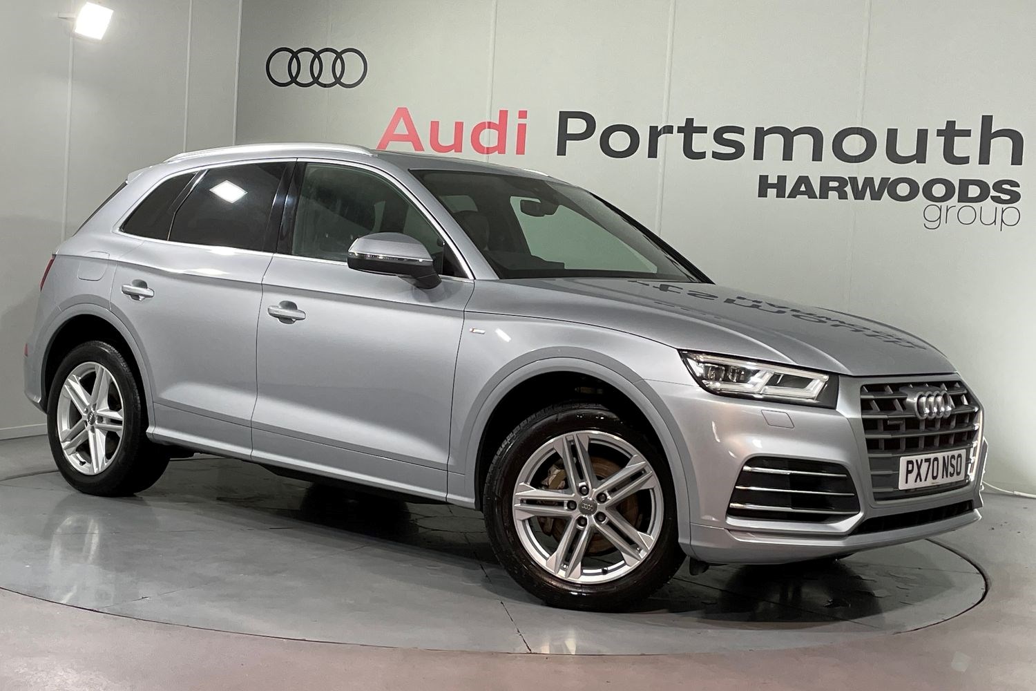 Audi Q5 Listing Image