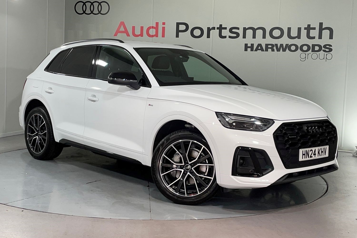 Audi Q5 Listing Image