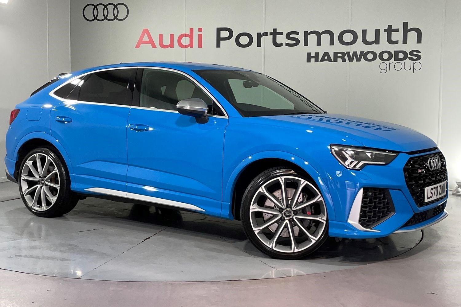 Audi Q3 Listing Image