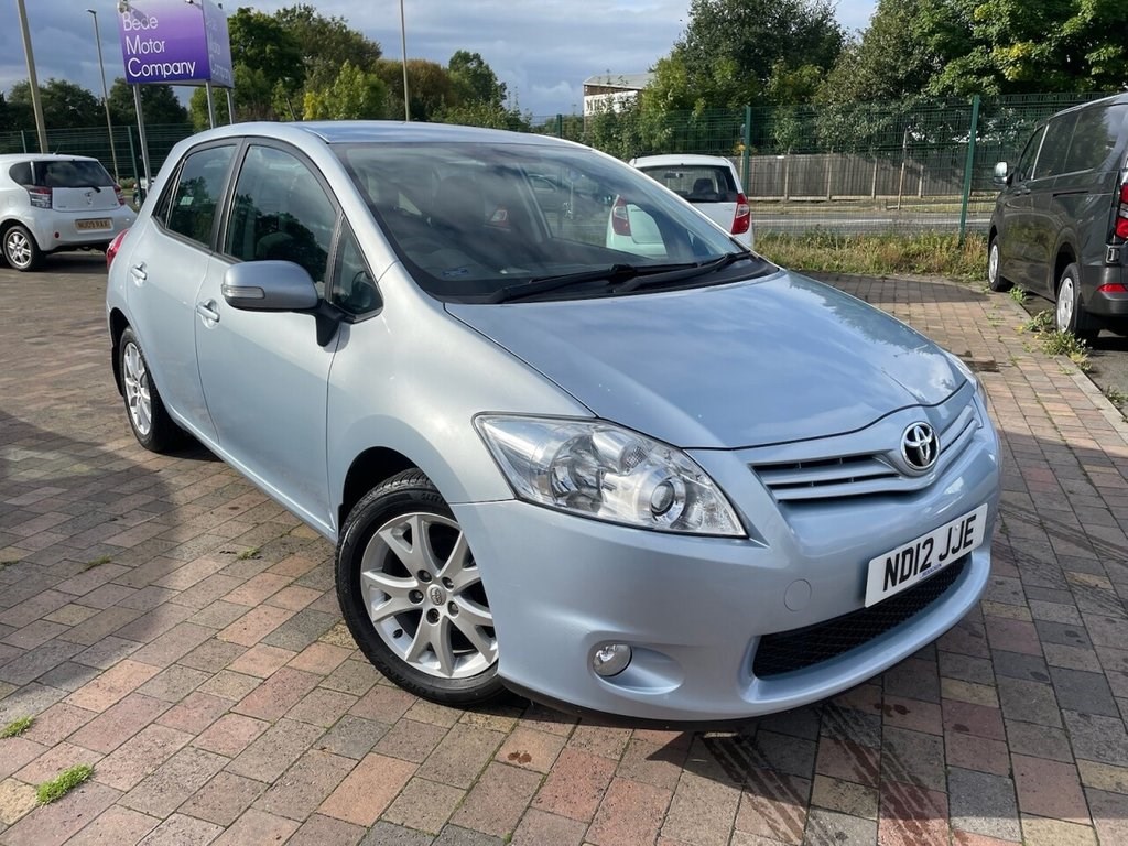 Toyota Auris Listing Image