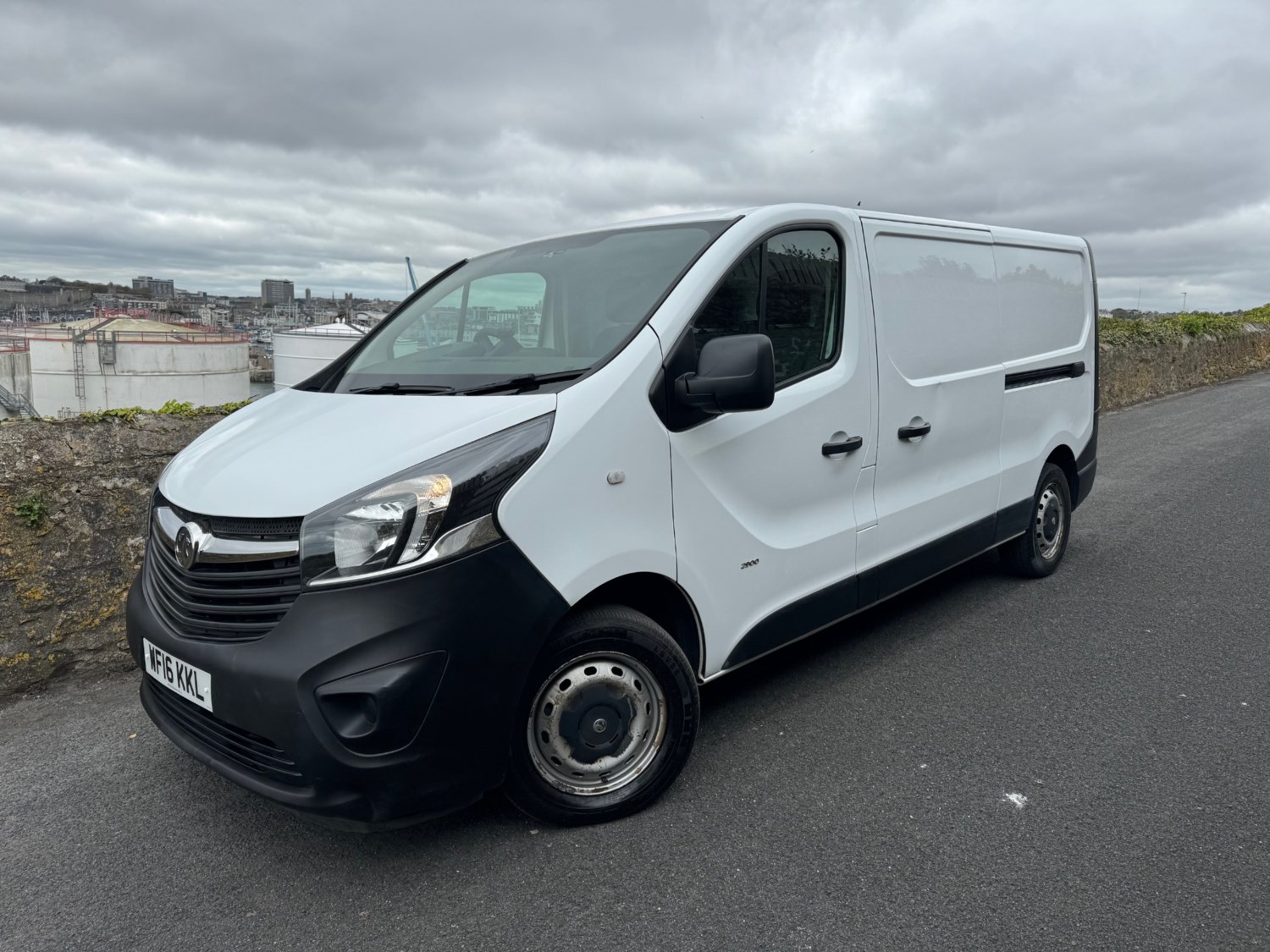 Vauxhall Vivaro Listing Image