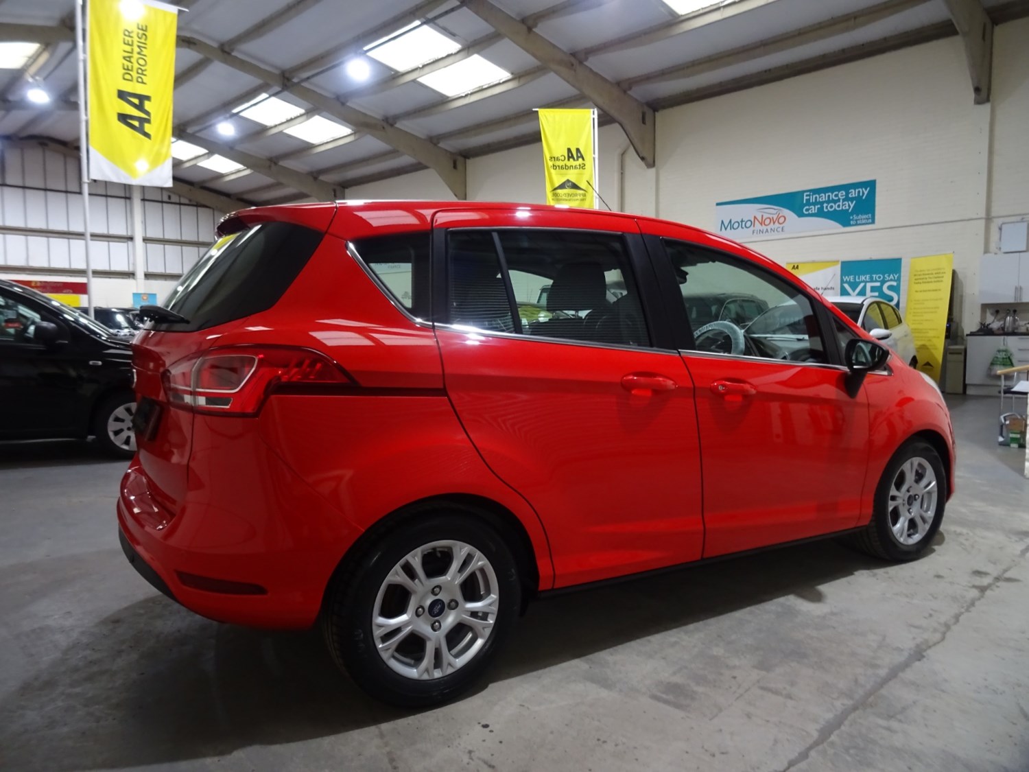 Ford B-Max Listing Image