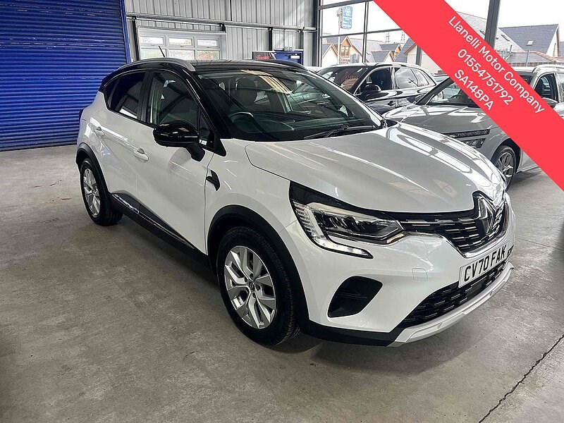 2020 used Renault Captur TCe Iconic