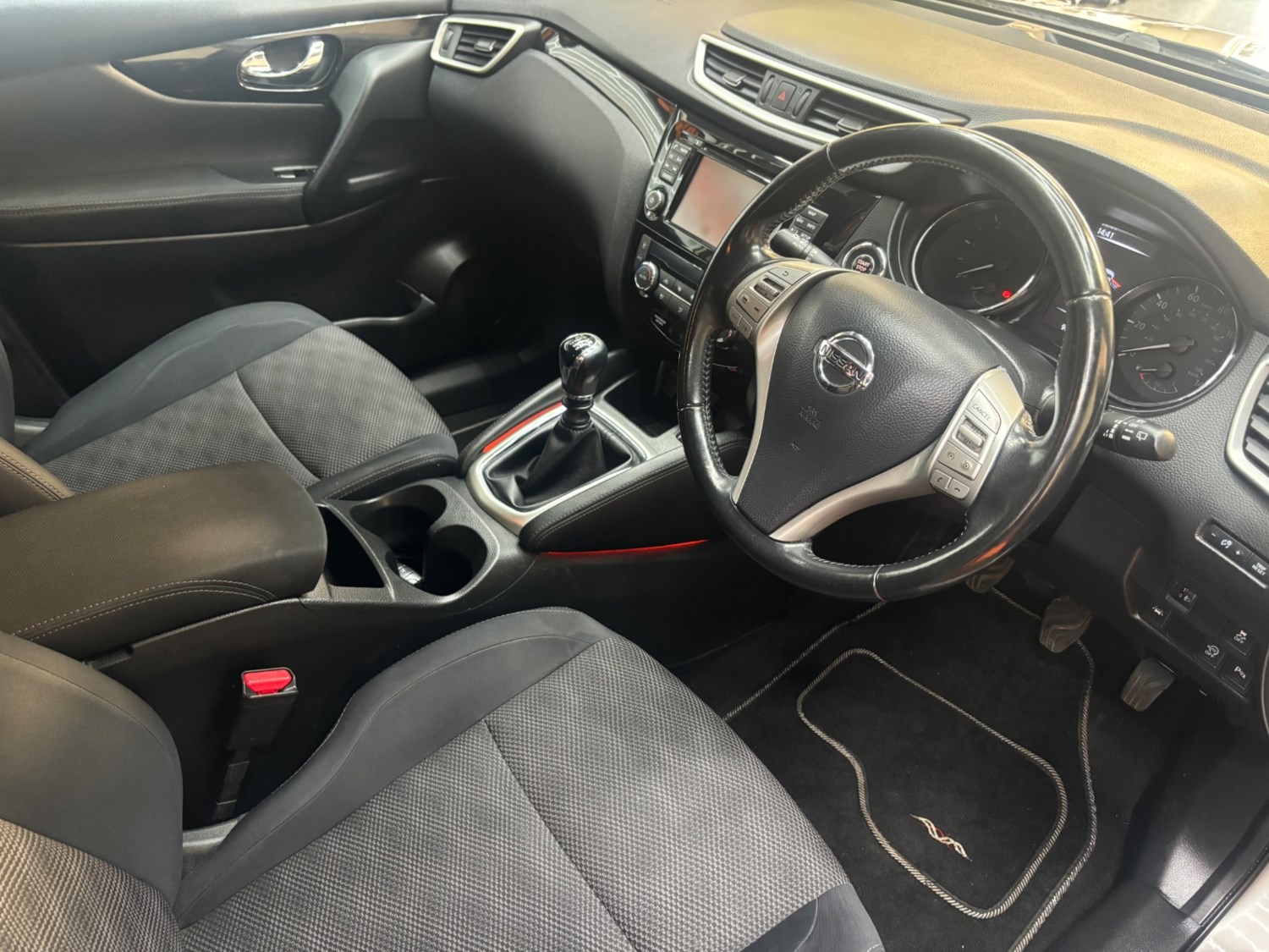 Nissan Qashqai Listing Image