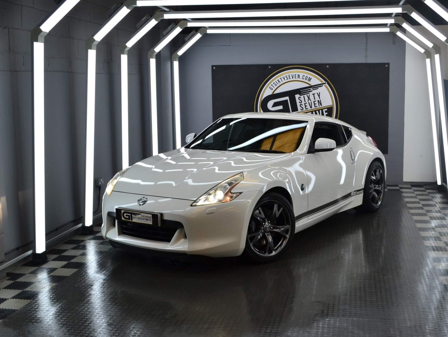 Nissan 370Z Listing Image