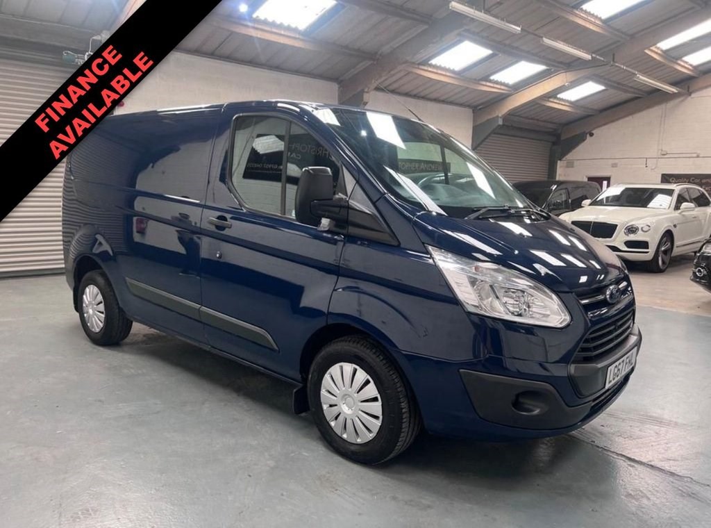 Ford Transit Custom Listing Image