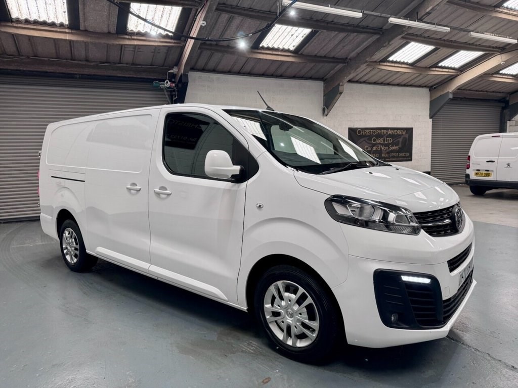 Vauxhall Vivaro Listing Image