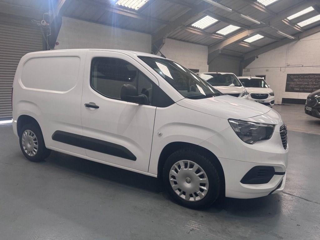 Vauxhall Combo Listing Image