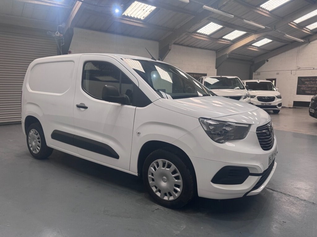 Vauxhall Combo Listing Image