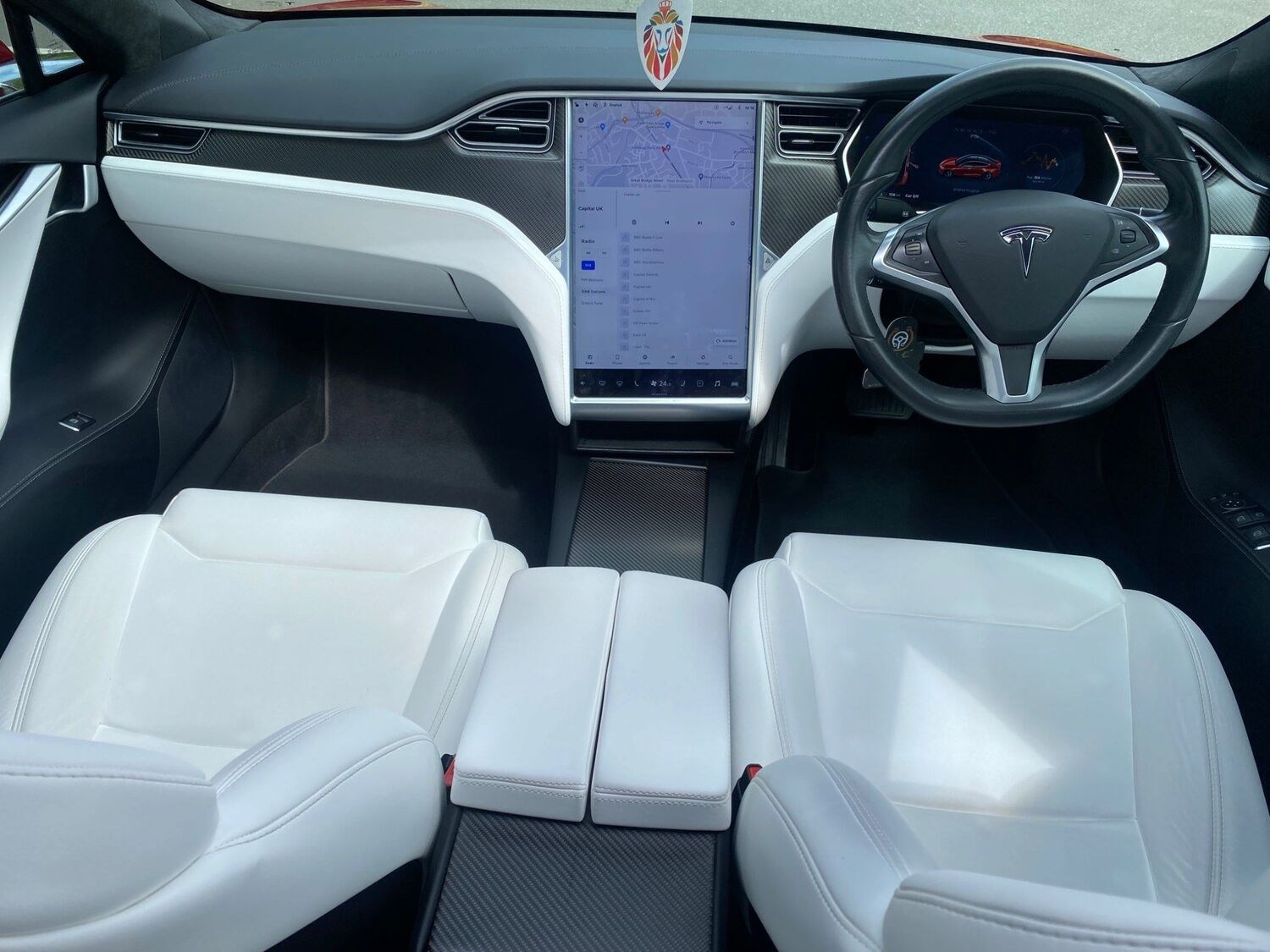 Tesla Model S Listing Image