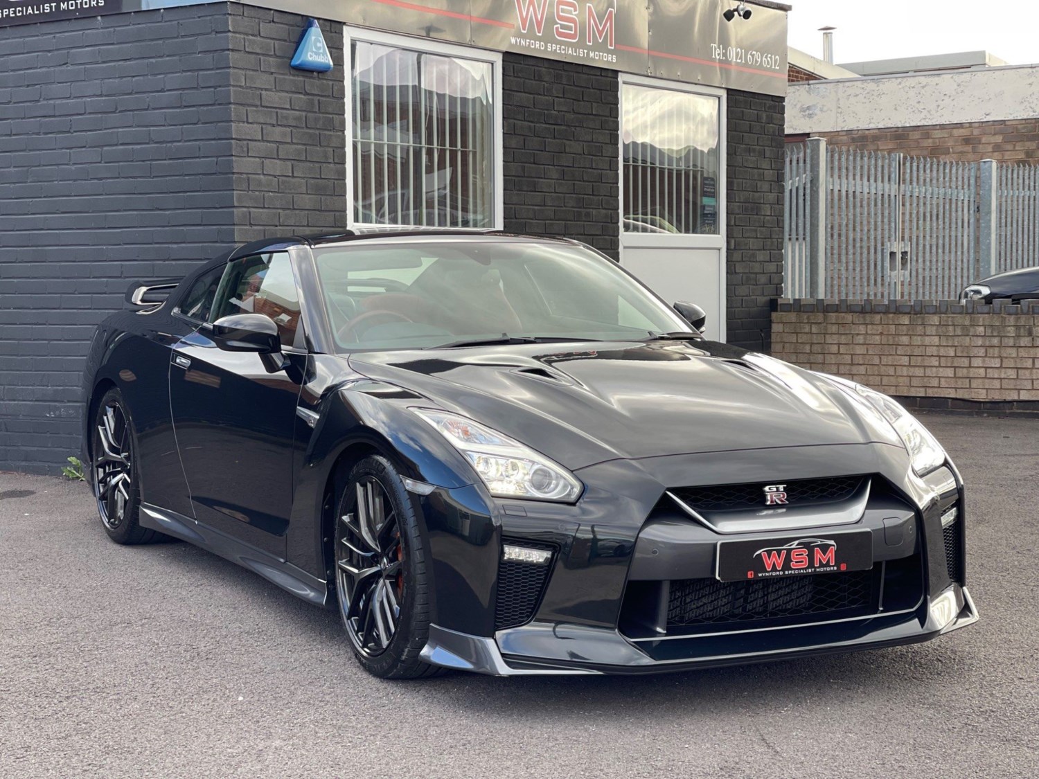 Nissan GT-R Listing Image