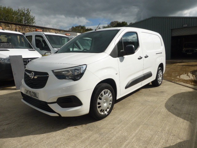 Vauxhall Combo Listing Image