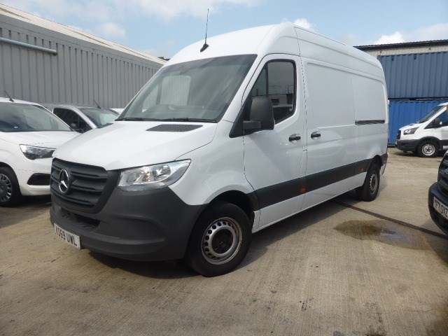 Mercedes-Benz Sprinter Listing Image