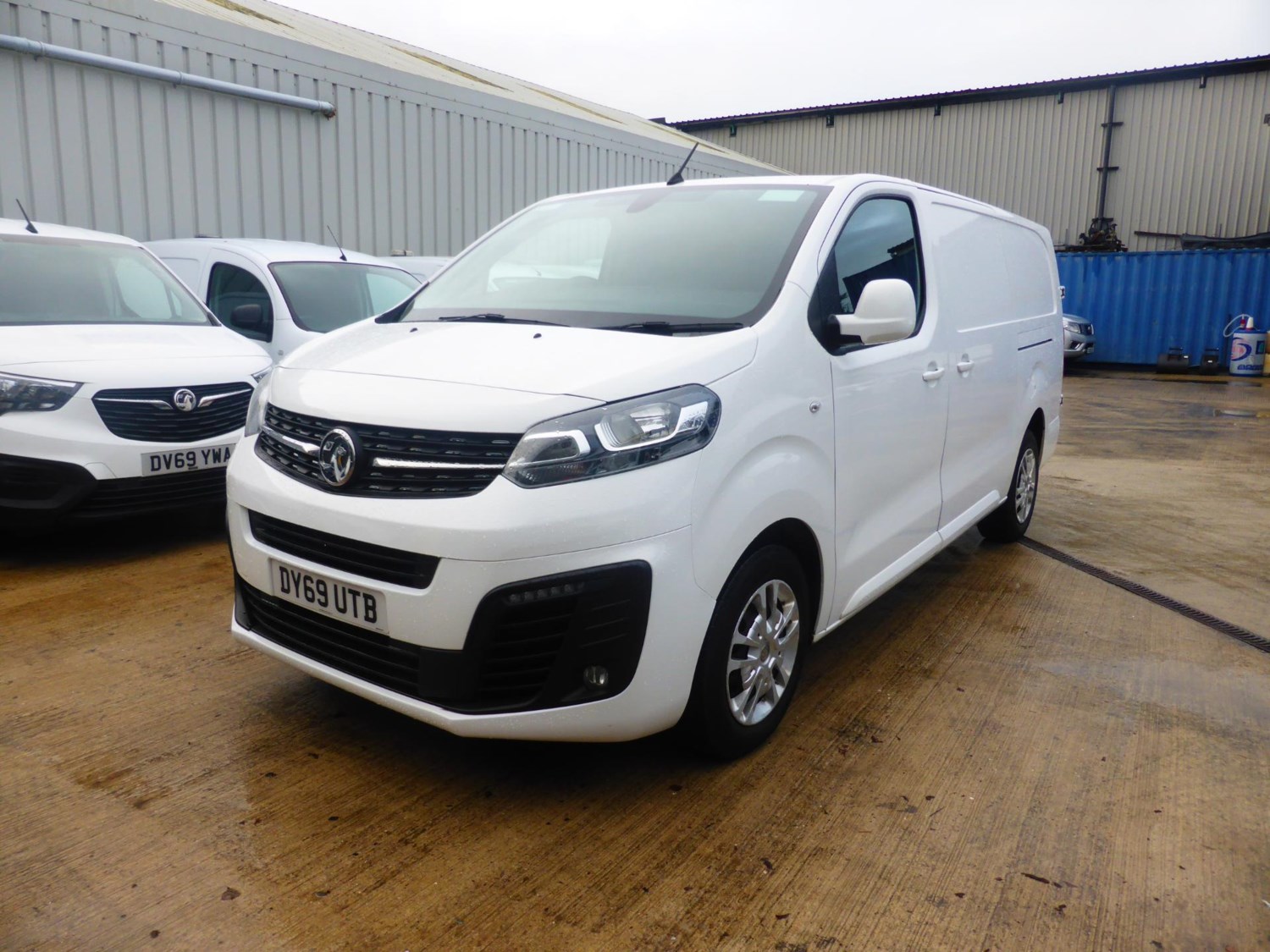 Vauxhall Vivaro Listing Image