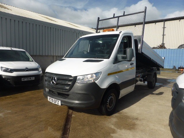 Mercedes-Benz Sprinter Listing Image