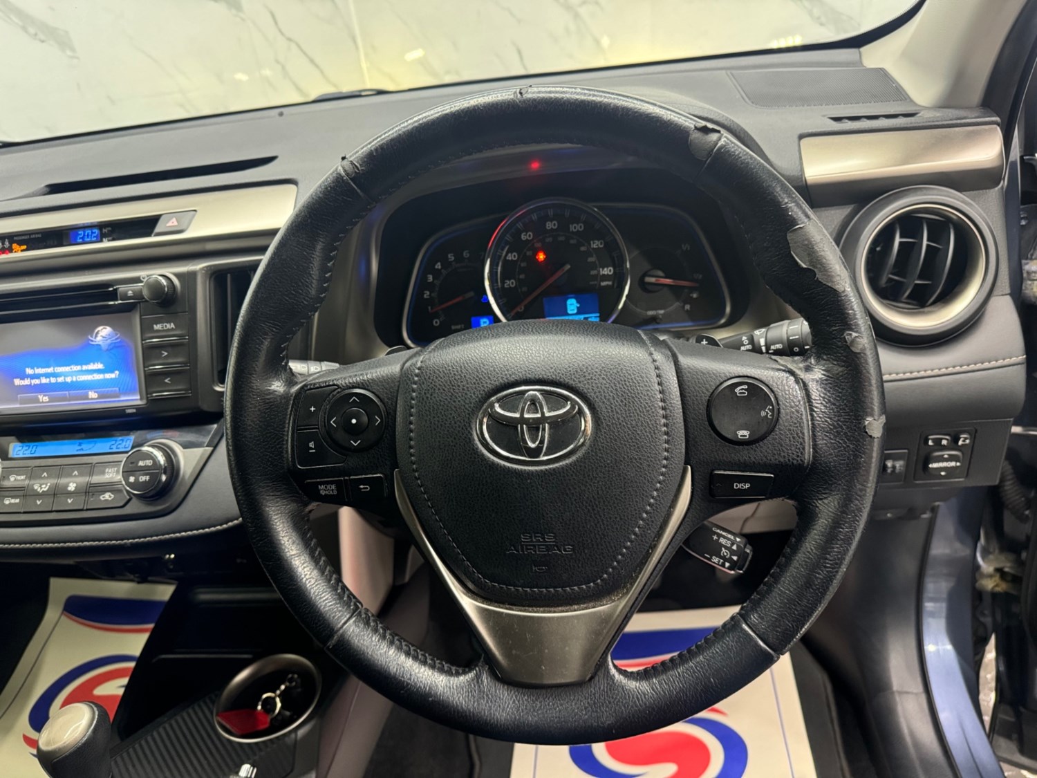 Toyota RAV4 Listing Image