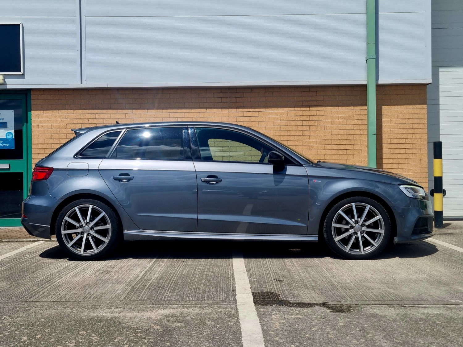 Audi A3 Listing Image