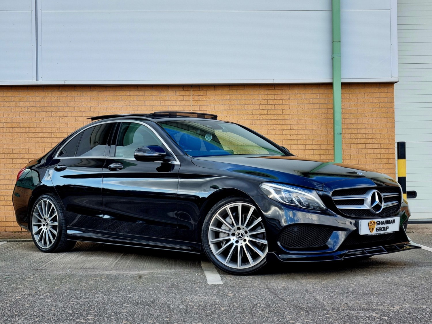 Mercedes-Benz C-Class Listing Image