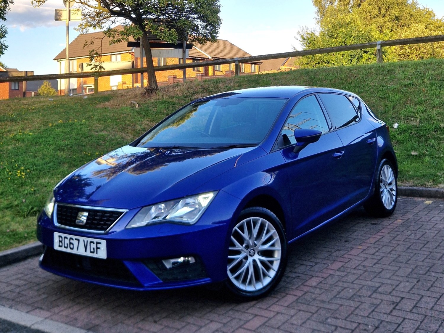 SEAT Leon Listing Image