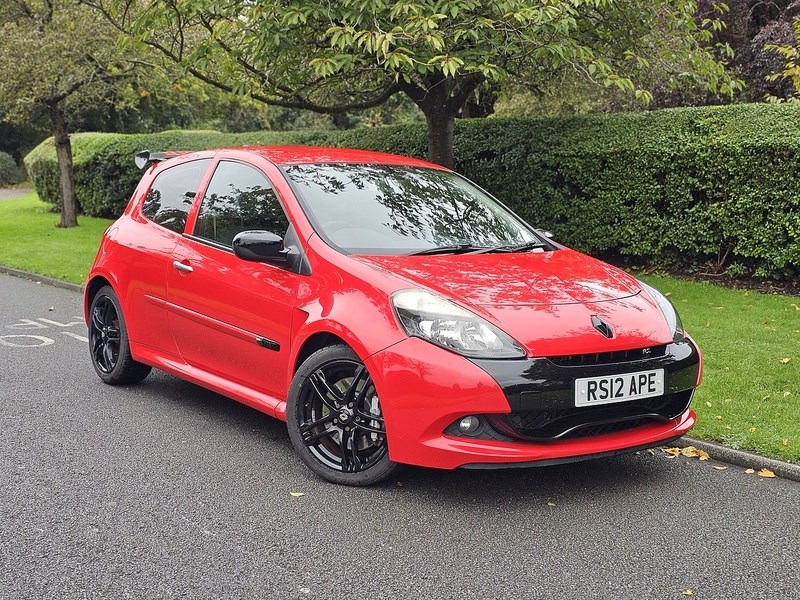 Renault Clio Listing Image