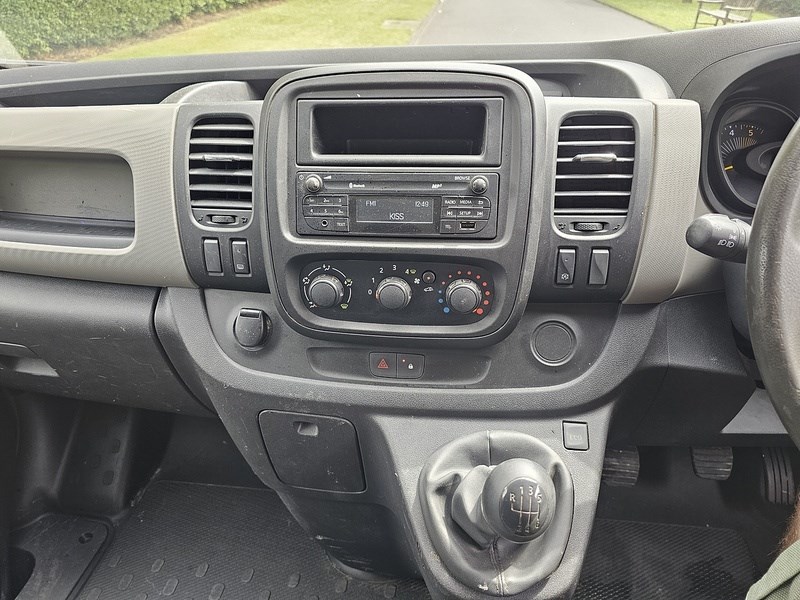 Renault Trafic Listing Image