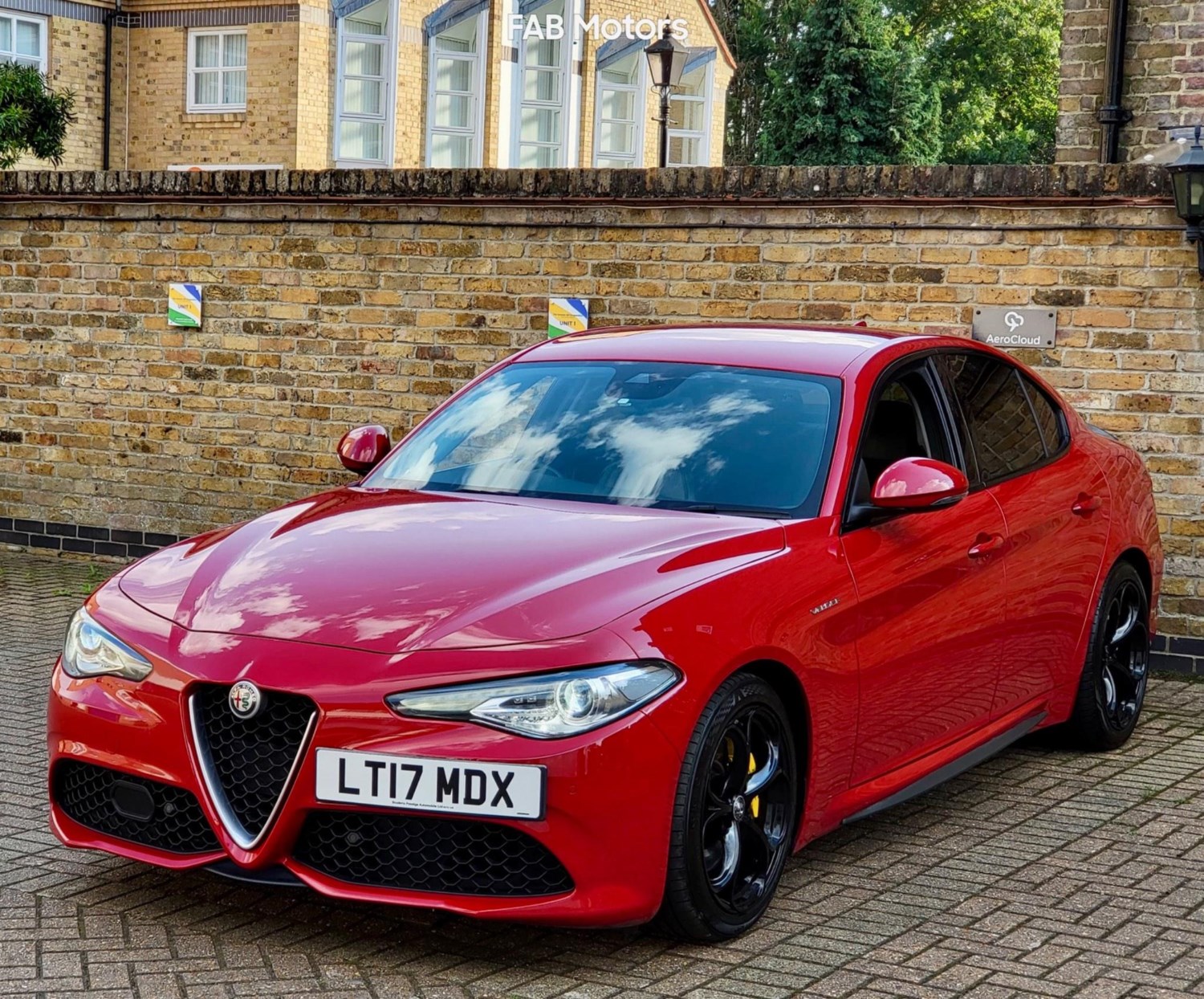 Alfa Romeo Giulia Listing Image