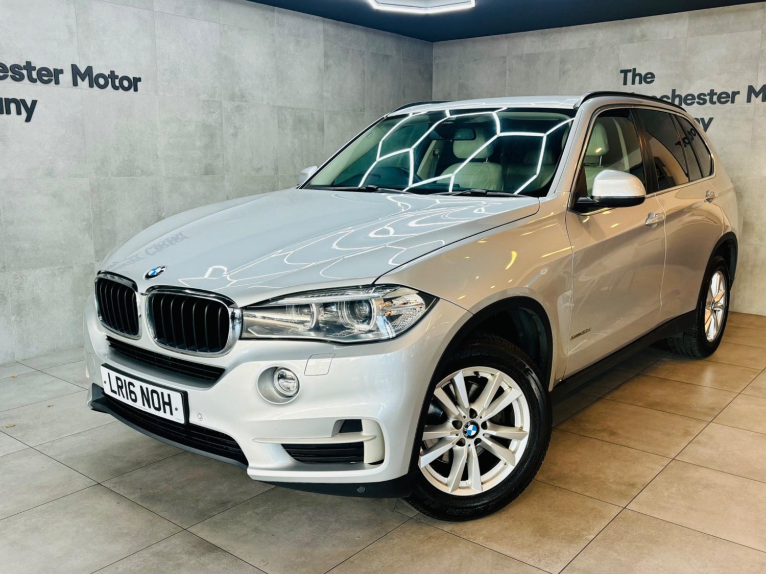 BMW X5 Listing Image