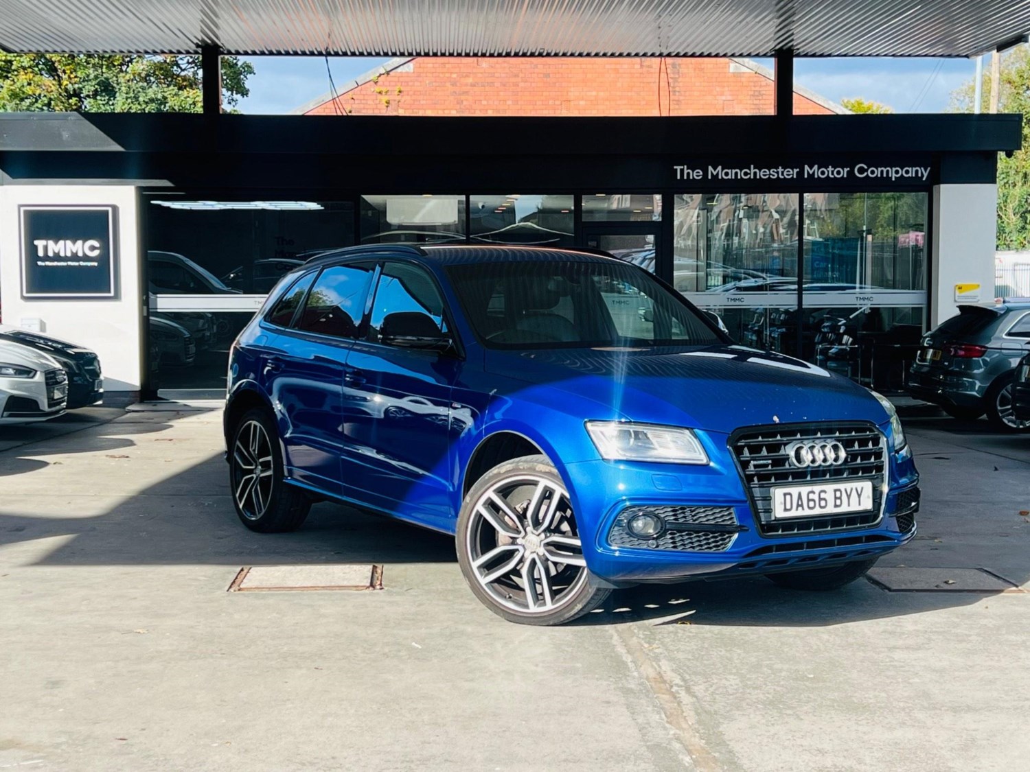 Audi Q5 Listing Image