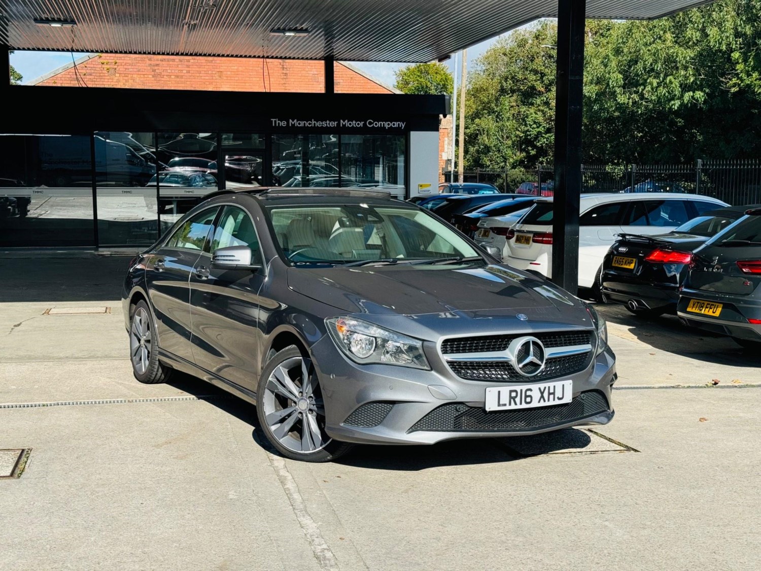 Mercedes-Benz CLA Listing Image