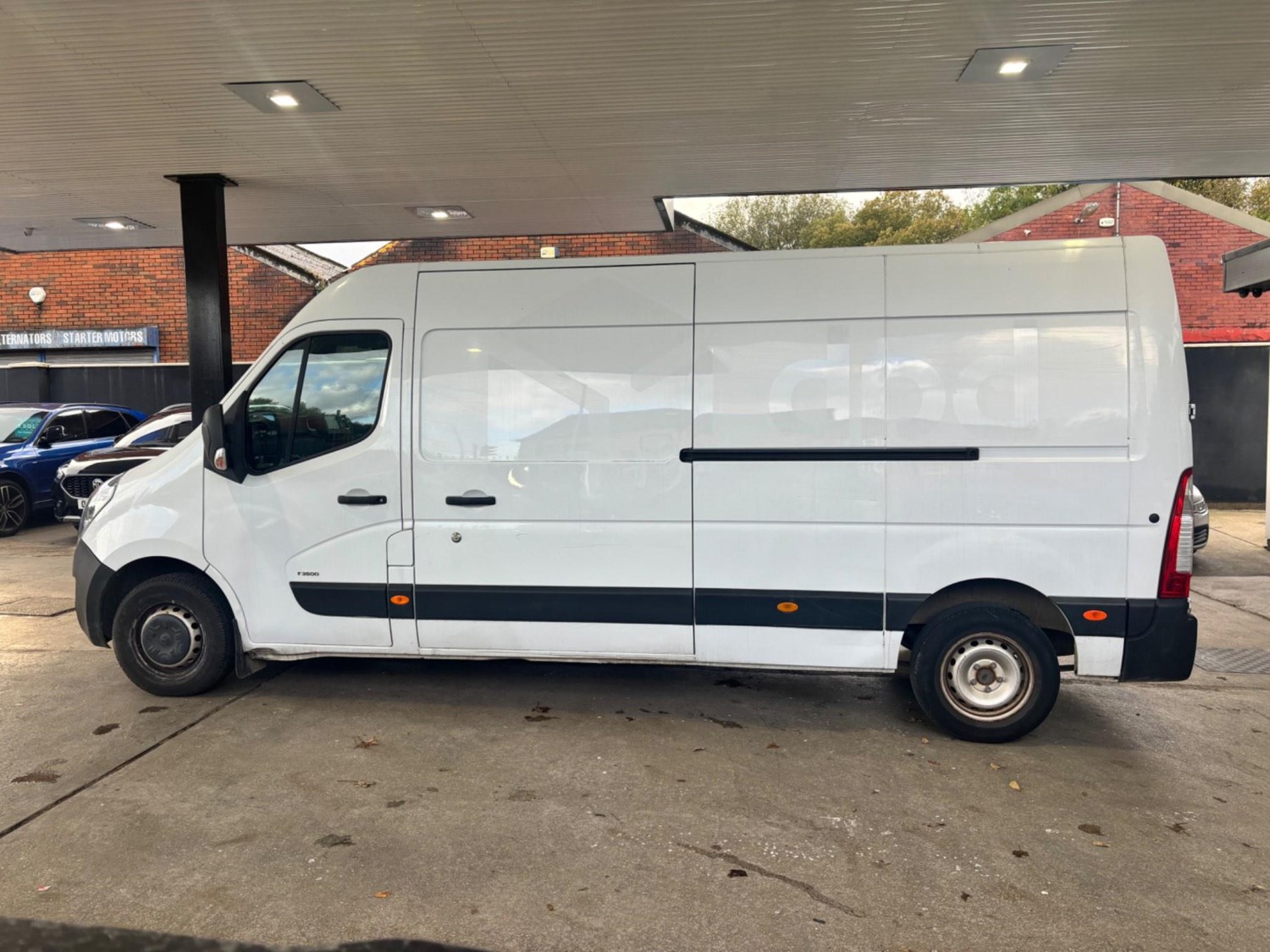 Vauxhall Movano Listing Image