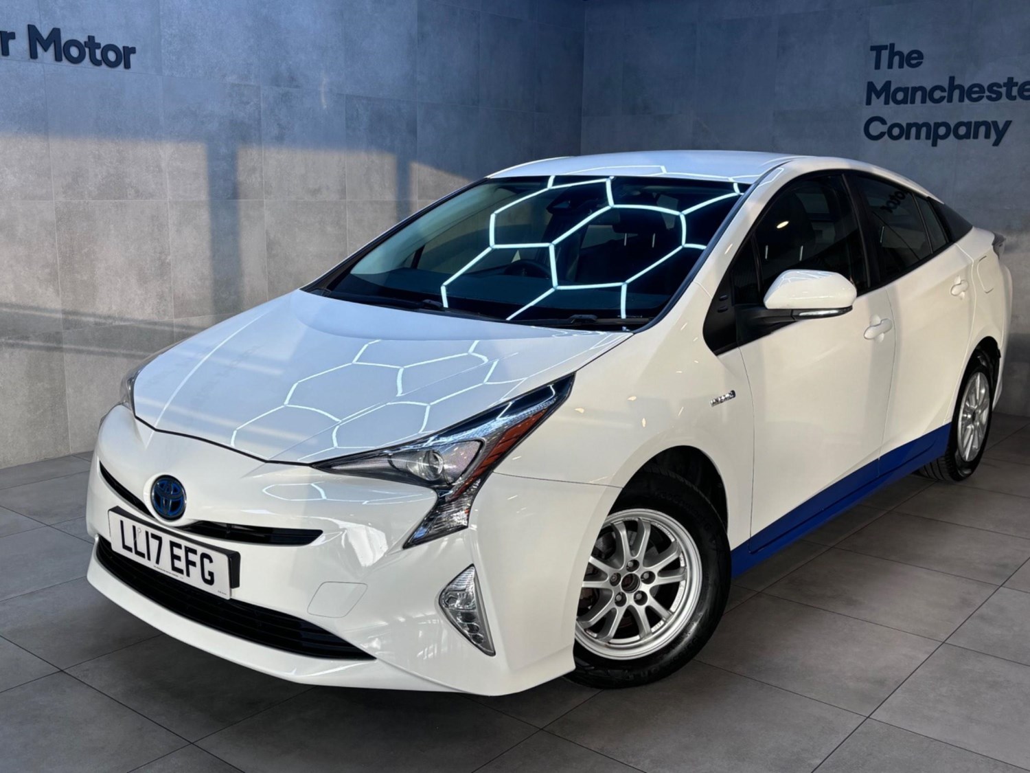 Toyota Prius Listing Image