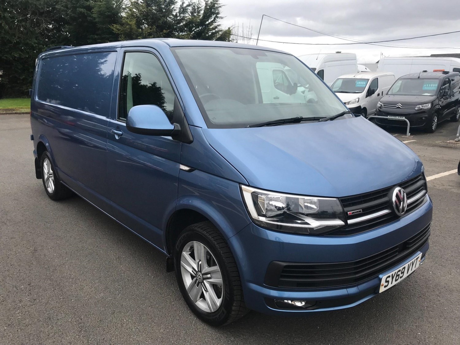 Volkswagen Transporter Listing Image