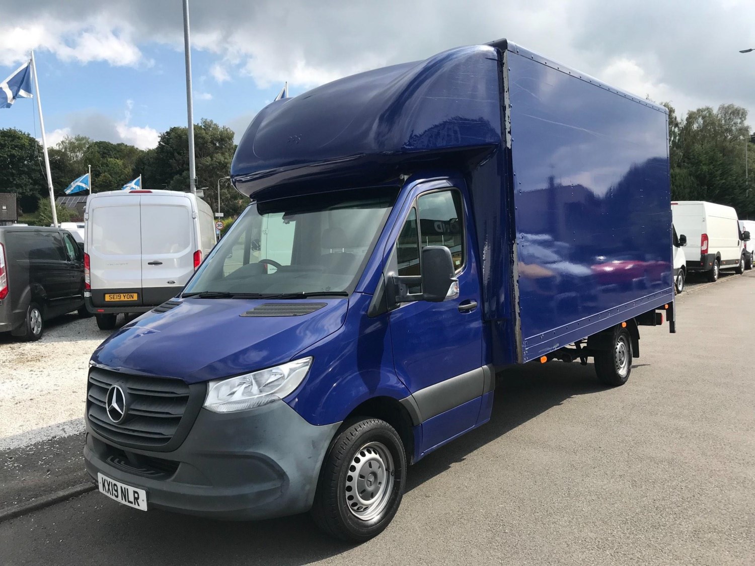 Mercedes-Benz Sprinter Listing Image