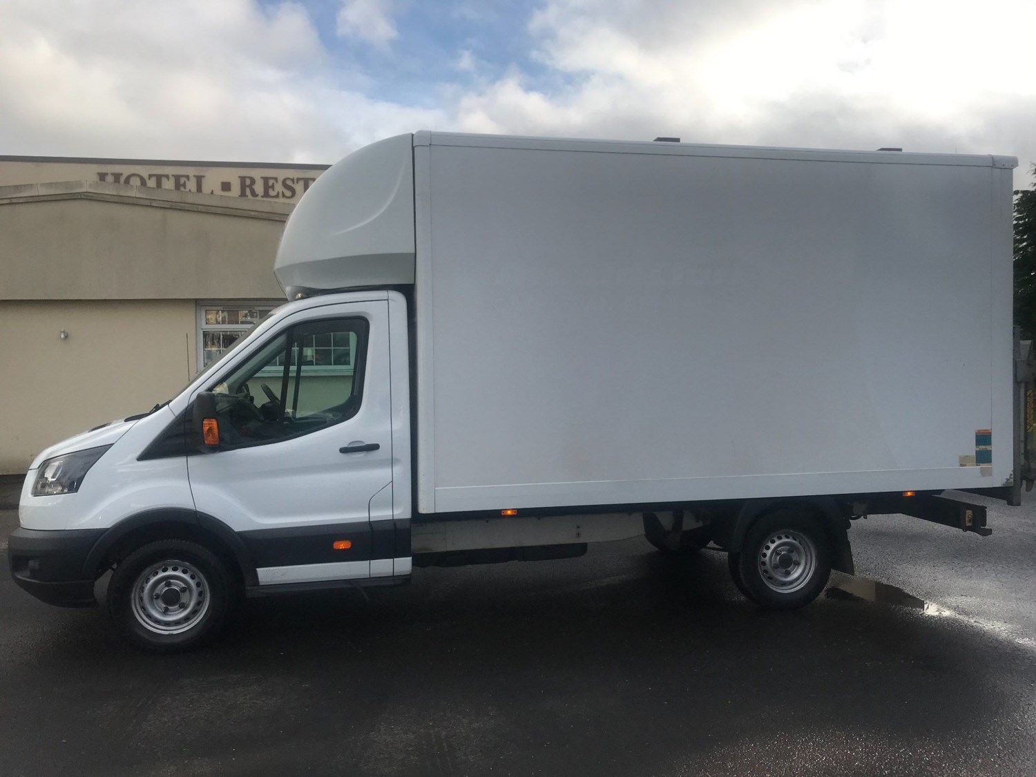 Ford Transit Listing Image