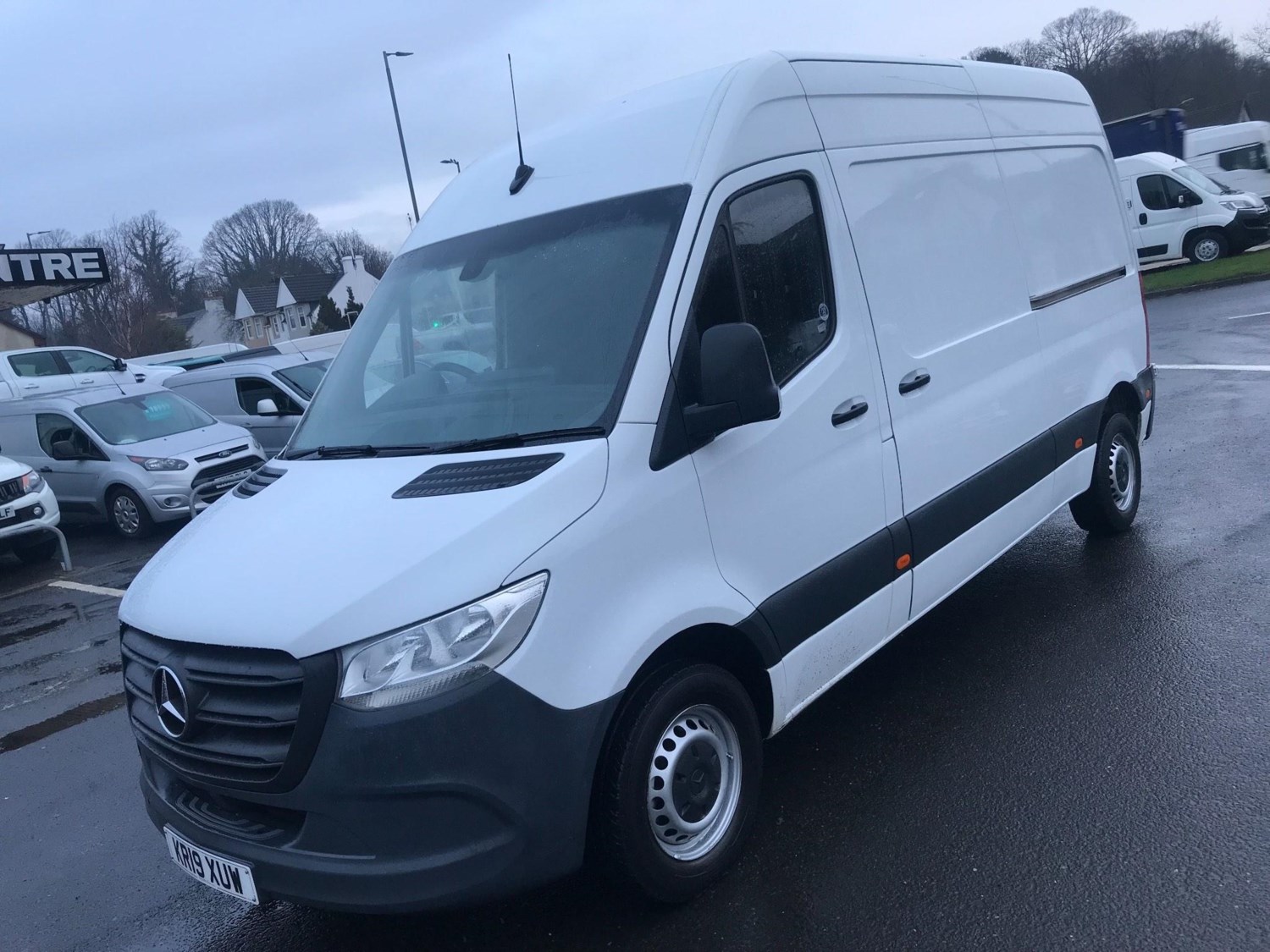 Mercedes-Benz Sprinter Listing Image