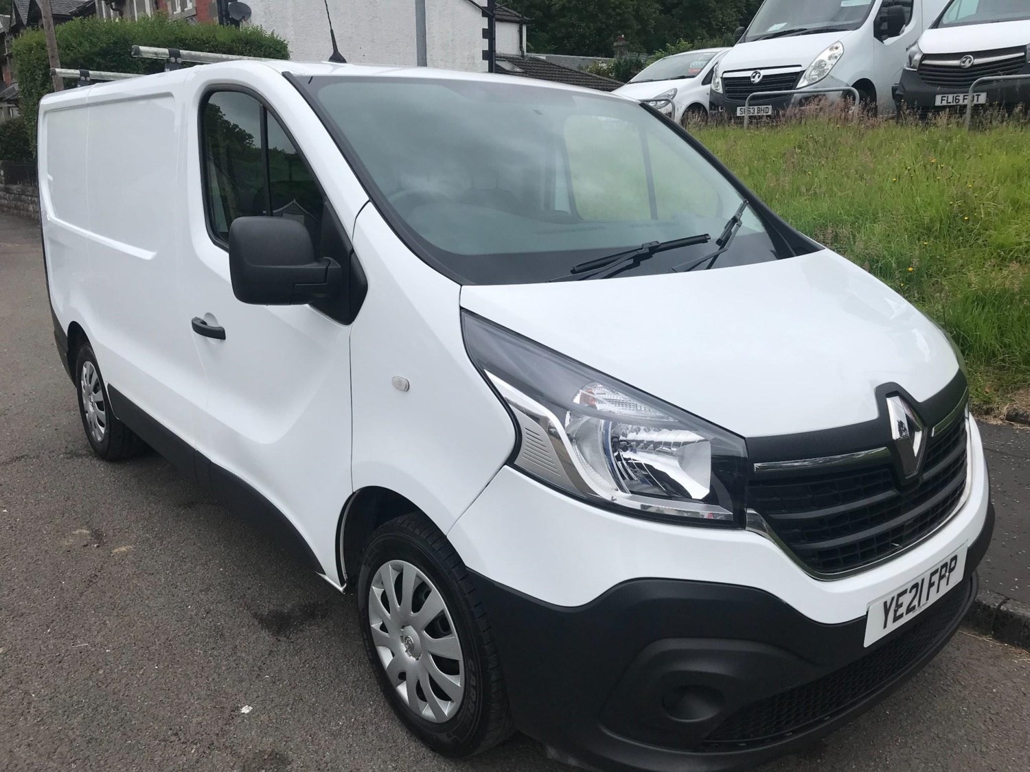 Renault Trafic Listing Image