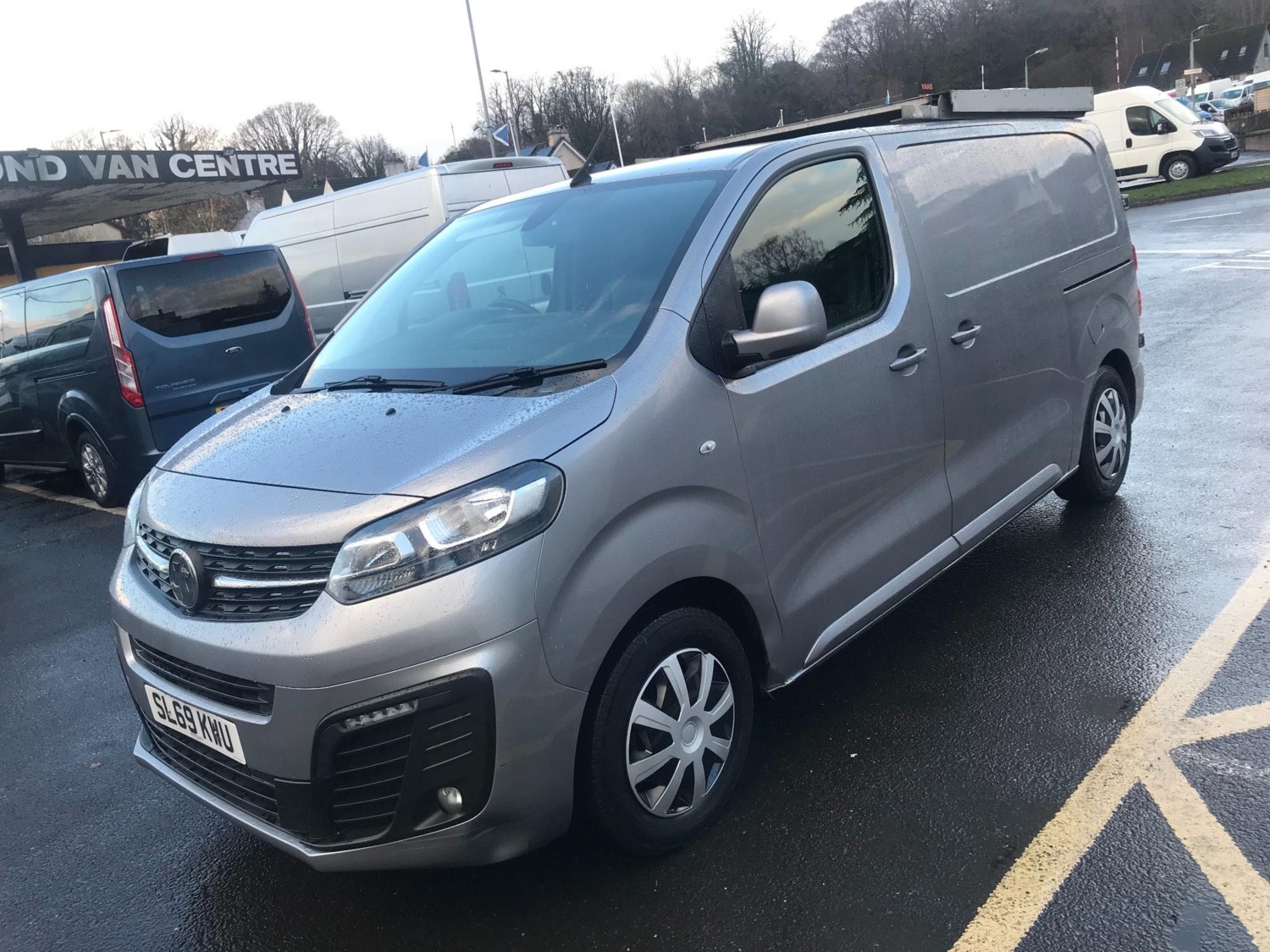 Vauxhall Vivaro Listing Image