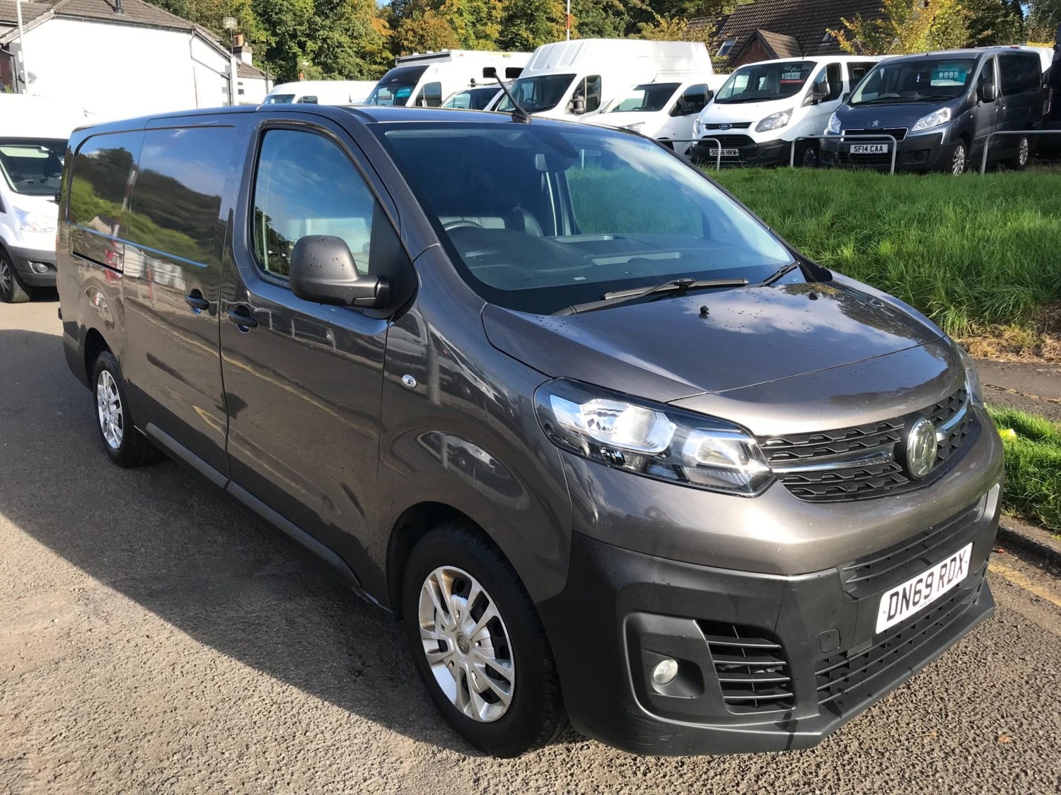 Vauxhall Vivaro Listing Image