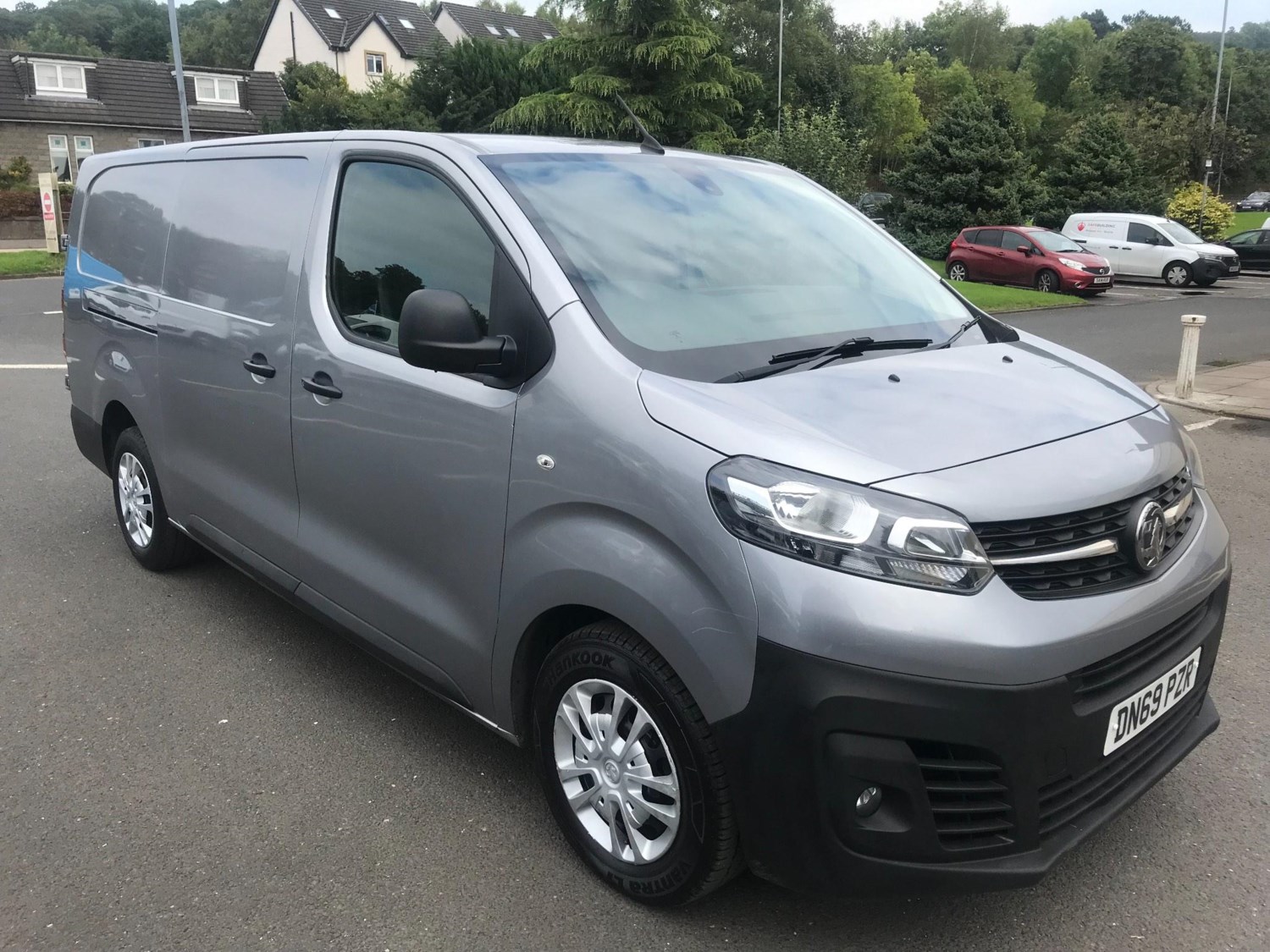 Vauxhall Vivaro Listing Image