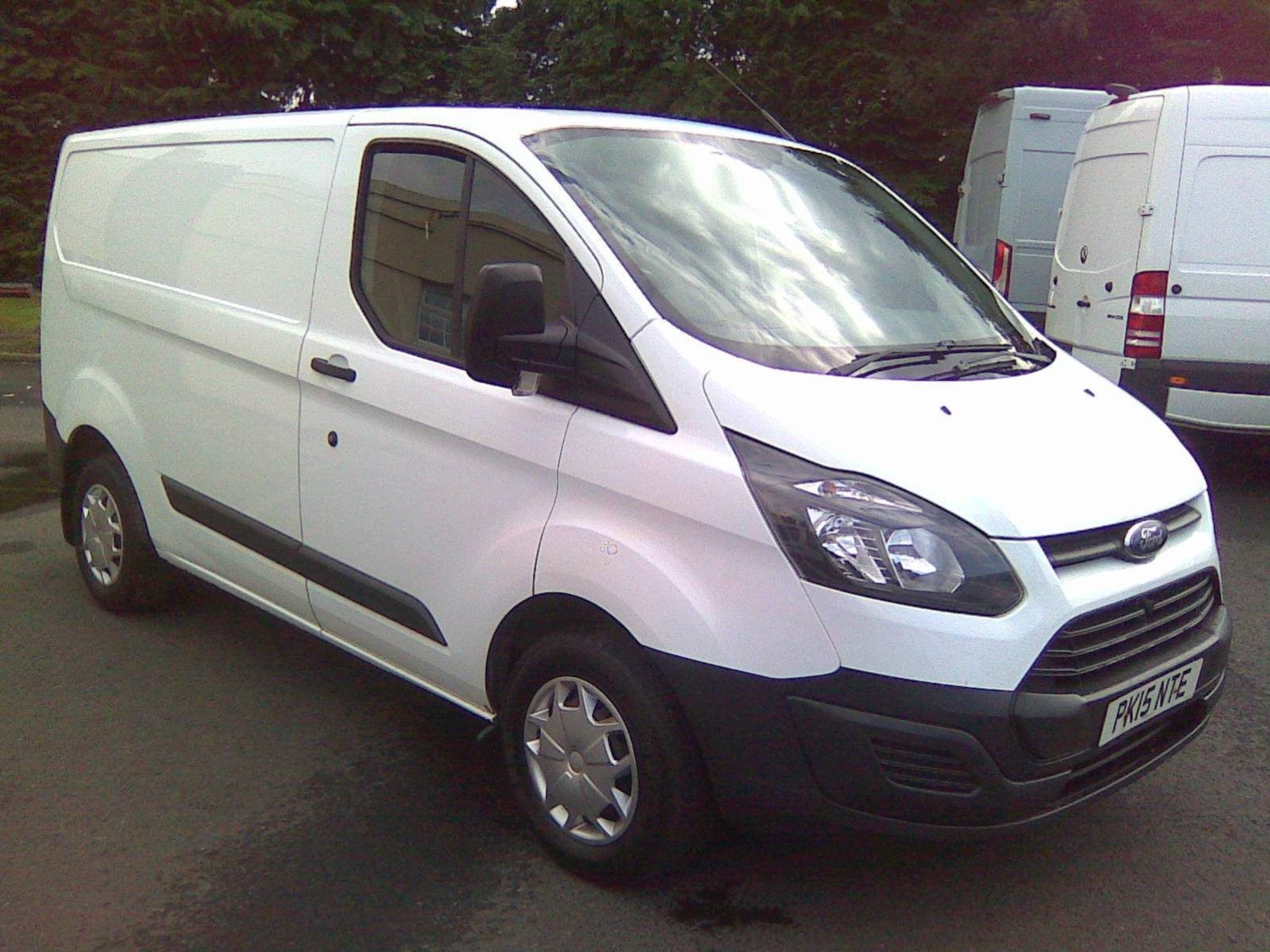 Ford Transit Custom Listing Image