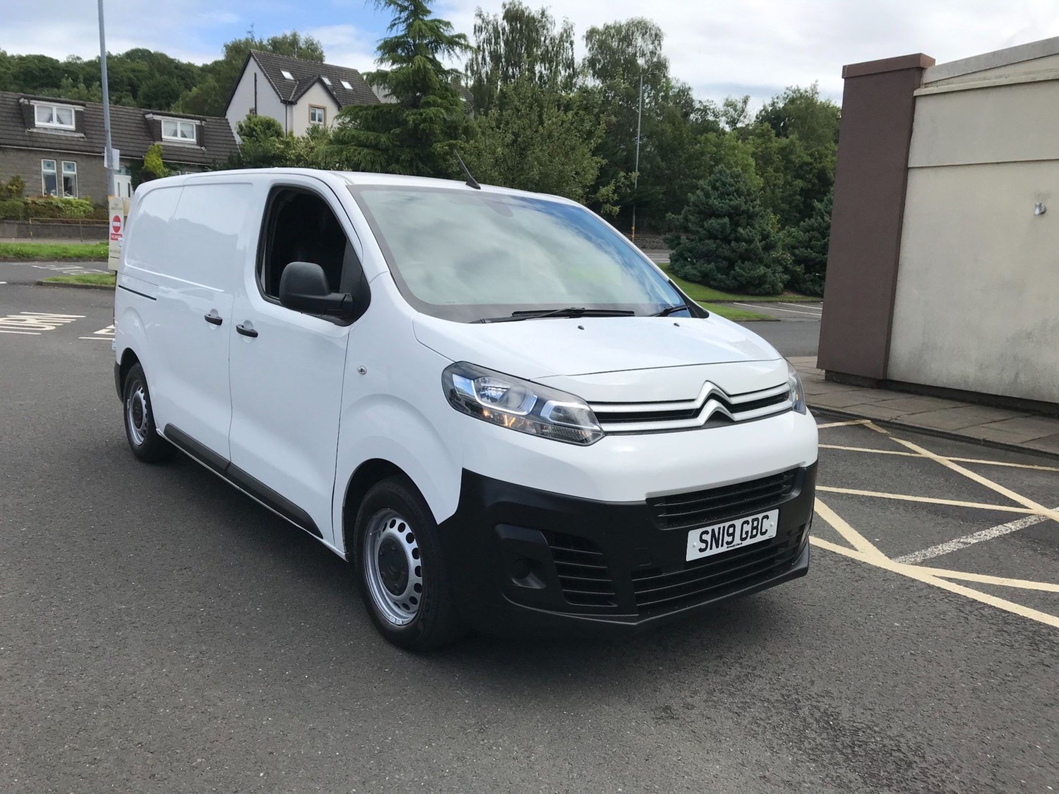 Citroen Dispatch Listing Image